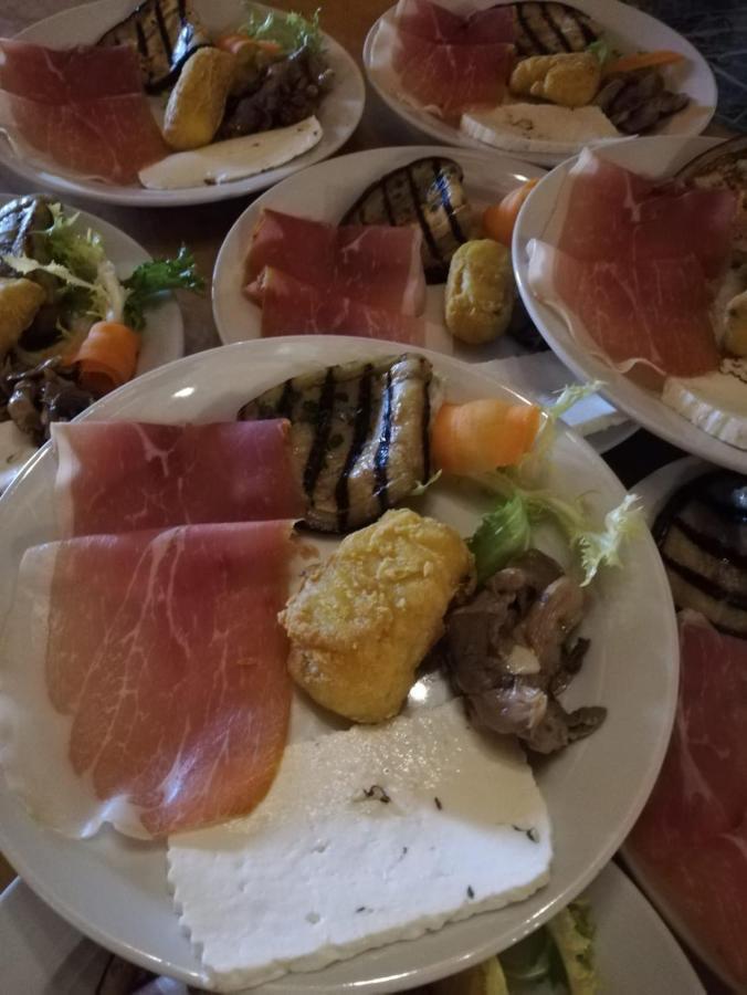 La Locanda Di San Francesco Hotell Viggianello Eksteriør bilde