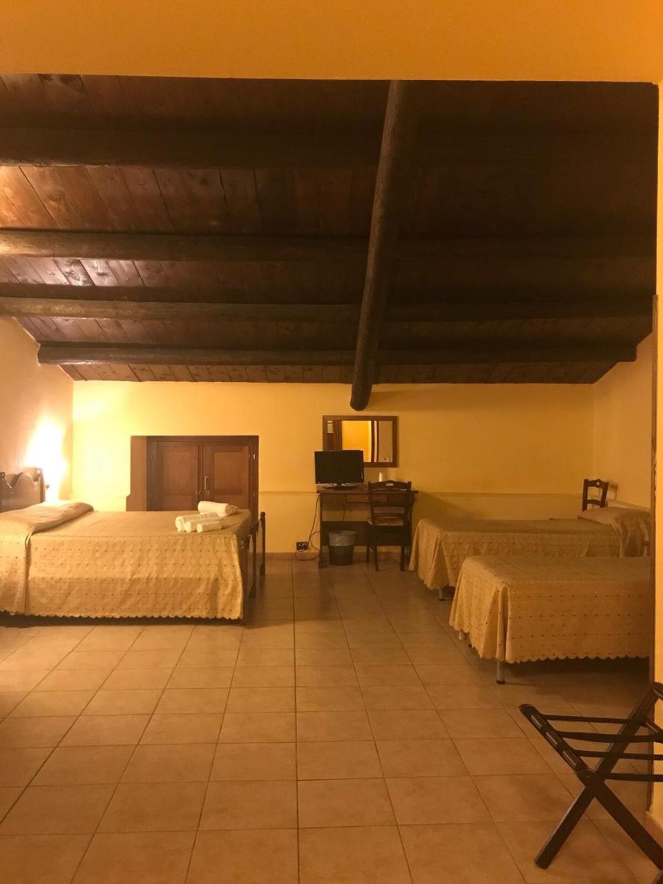 La Locanda Di San Francesco Hotell Viggianello Eksteriør bilde