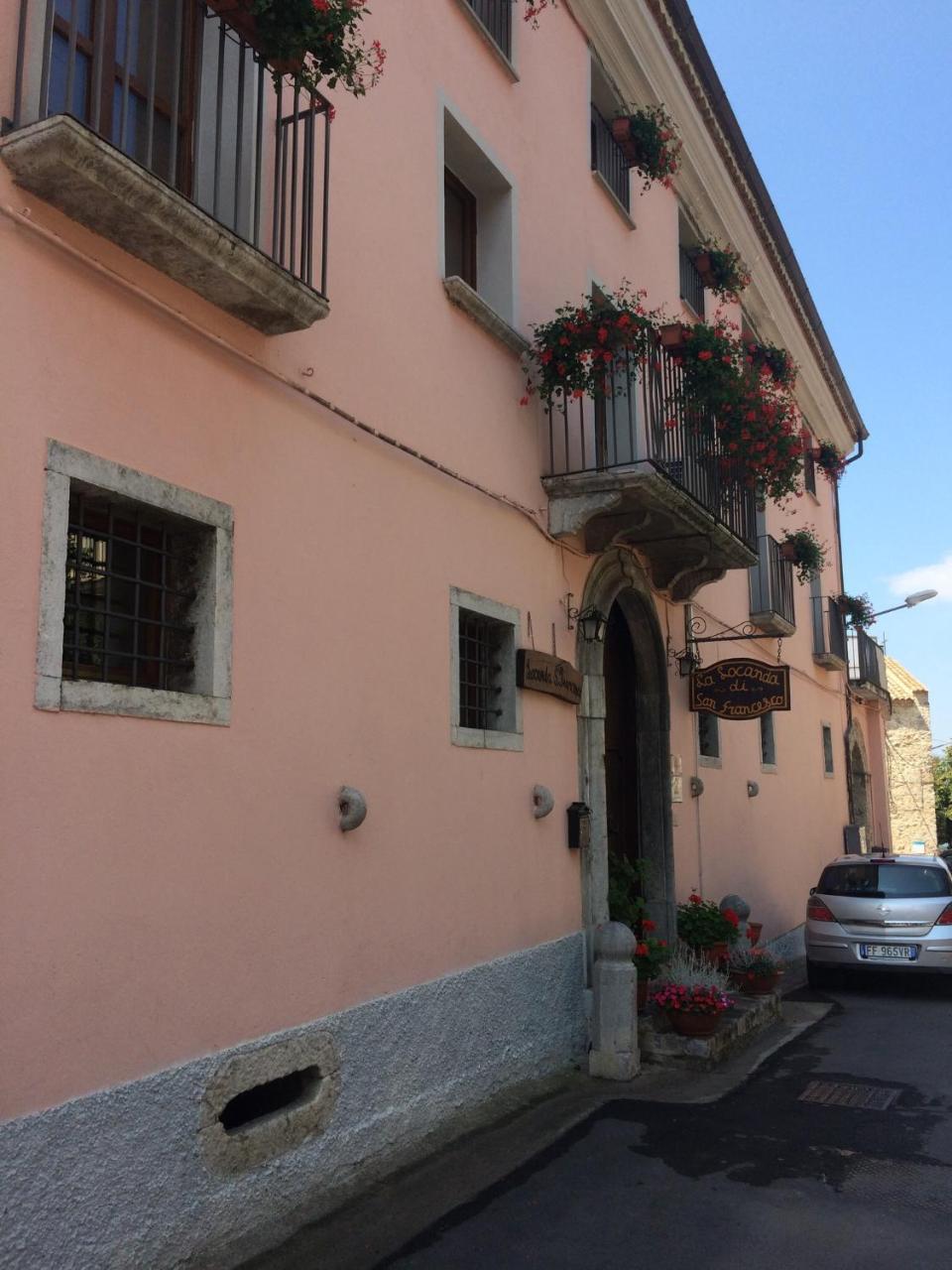 La Locanda Di San Francesco Hotell Viggianello Eksteriør bilde