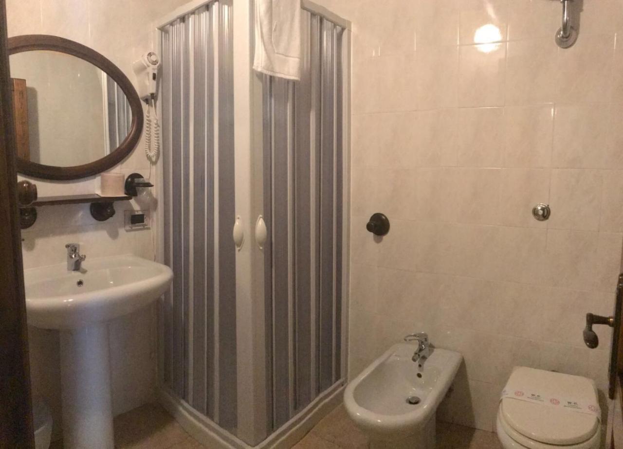 La Locanda Di San Francesco Hotell Viggianello Eksteriør bilde